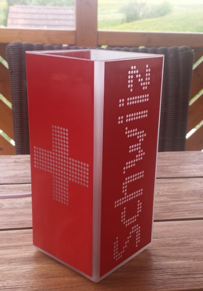 Dieselbe Lampe bei Nacht